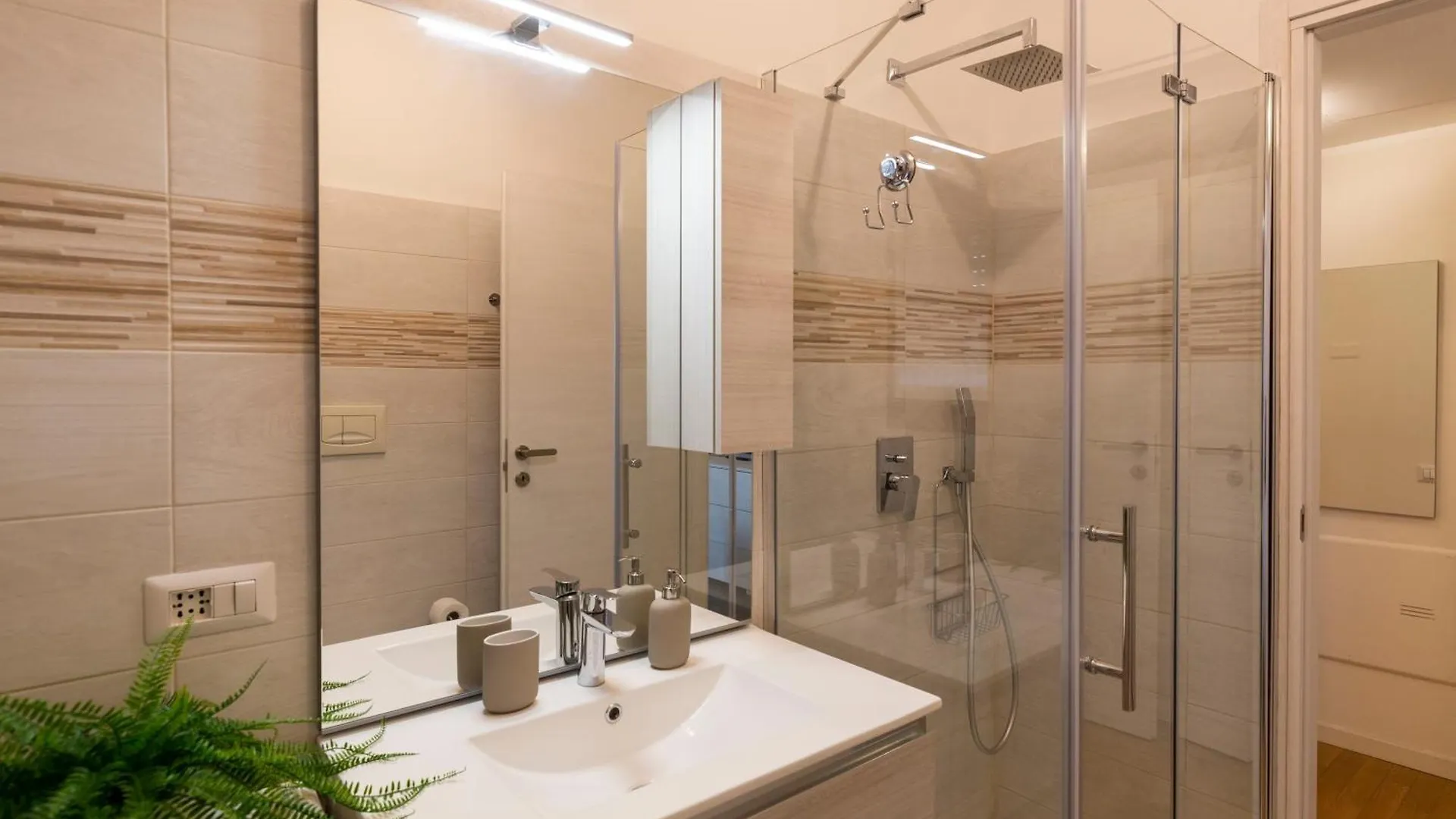 Uniterrace - Bicocca District Apartment Milan