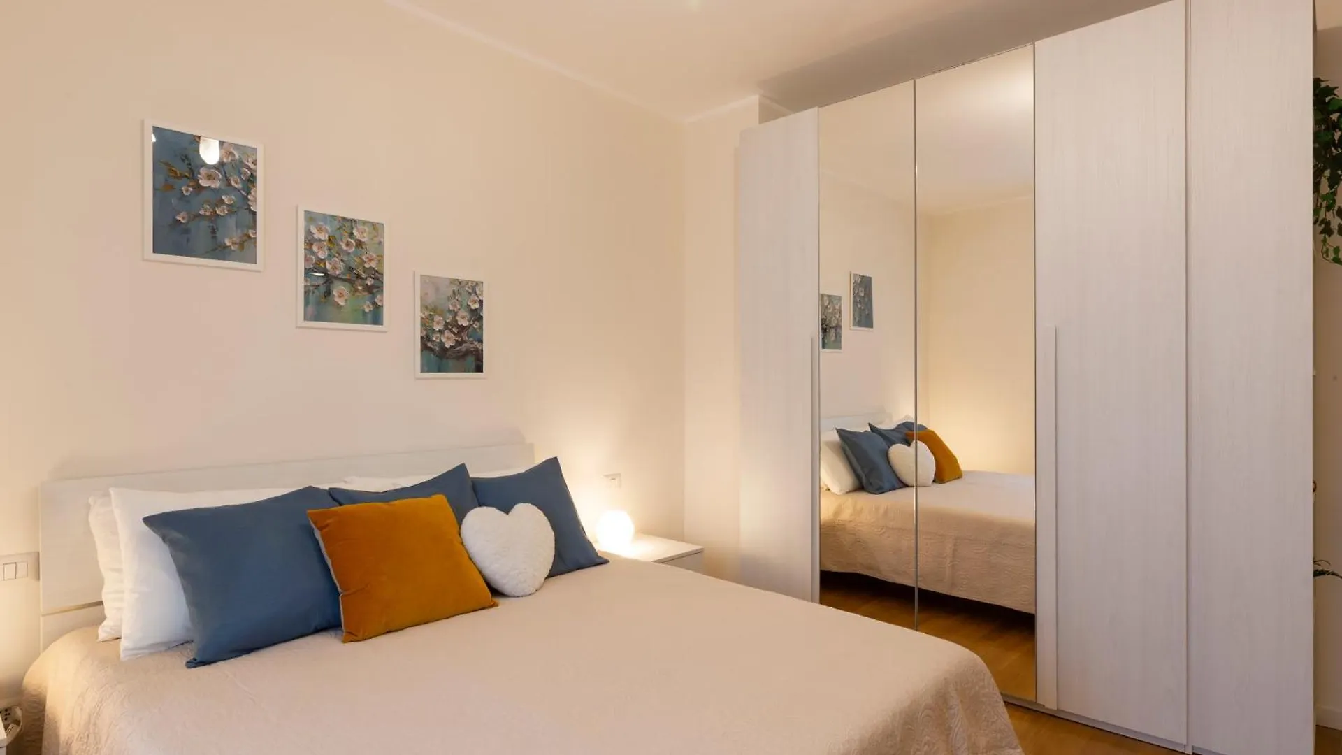 Uniterrace - Bicocca District Apartment Milan